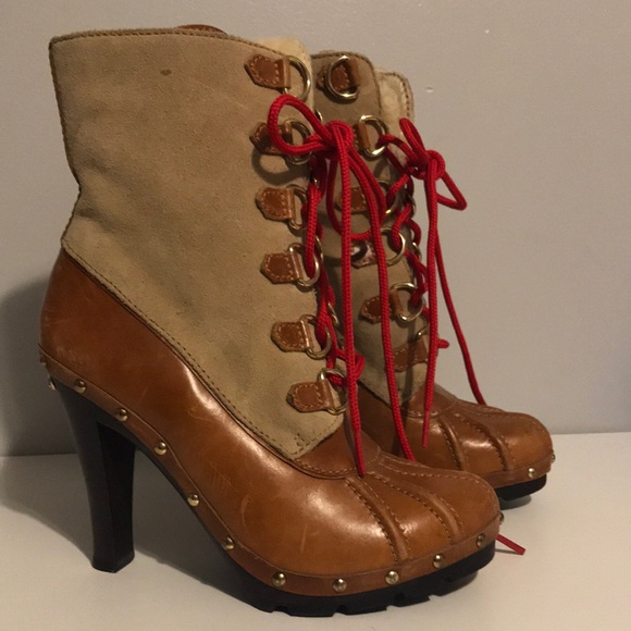 Michael Kors shearling boot - Picture 1 of 6